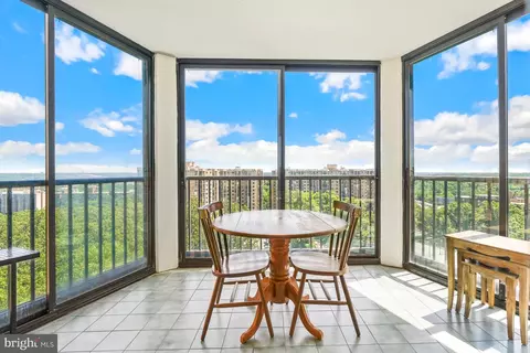 5901 Mount Eagle Dr #1216, Alexandria, VA 22303