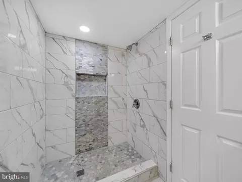 Bath - 5502 Kings Park Dr, Springfield, VA 22151 photo 6 of 6