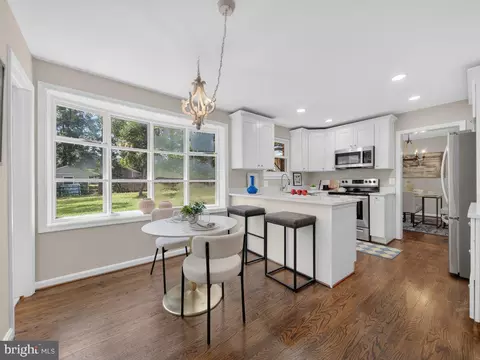 Kitchen - 5502 Kings Park Dr, Springfield, VA 22151 photo 2 of 8