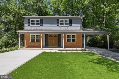 Exterior - 6601 Reynard Dr, Springfield, VA 22152 photo 2 of 8