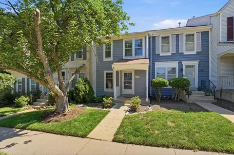 6472 Brick Hearth Ct, Alexandria, VA 22306