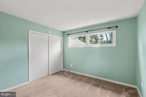 Bedroom - 7314 Foxe Pl, Springfield, VA 22151 photo 10 of 13