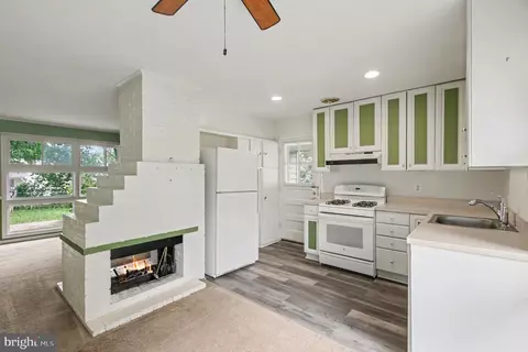 Other - 7314 Foxe Pl, Springfield, VA 22151 photo 4 of 8