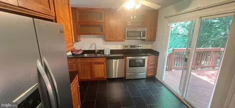 Kitchen - 7208 Briarcliff Dr, Springfield, VA 22153 photo 1 of 4