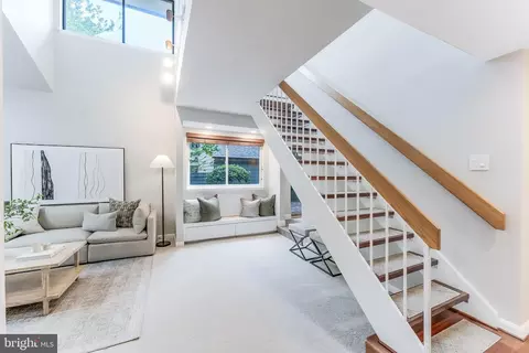 Other - 1982 Solaridge Ct, Reston, VA 20191 photo 3 of 10