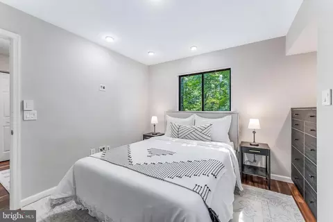 Bedroom - 1982 Solaridge Ct, Reston, VA 20191 photo 8 of 8