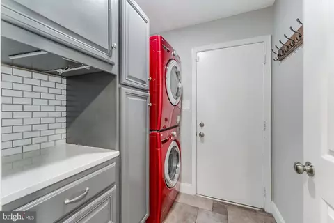 Other - 1982 Solaridge Ct, Reston, VA 20191 photo 2 of 10