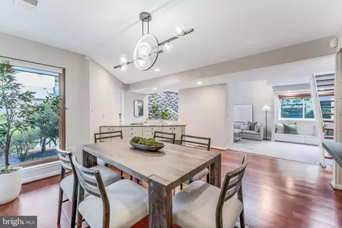 Dining - 1982 Solaridge Ct, Reston, VA 20191 photo 3 of 8