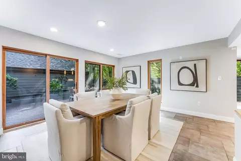 Dining - 1982 Solaridge Ct, Reston, VA 20191 photo 7 of 8
