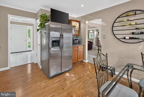 Other - 7901 Laural Valley Way, Springfield, VA 22153 photo 1 of 14