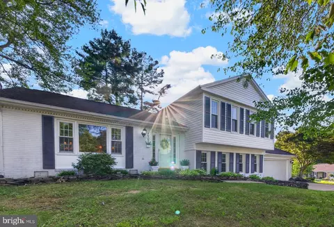 Exterior - 7901 Laural Valley Way, Springfield, VA 22153 photo 2 of 10
