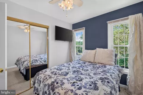 Bedroom - 7901 Laural Valley Way, Springfield, VA 22153 photo 6 of 11