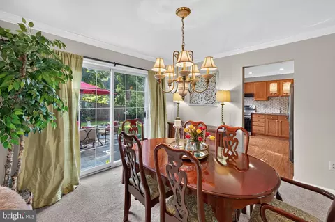 Dining - 7901 Laural Valley Way, Springfield, VA 22153 photo 3 of 4