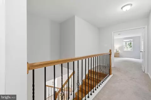 Entry Way - 2604 Mountain Laurel Pl, Reston, VA 20191 photo 8 of 10
