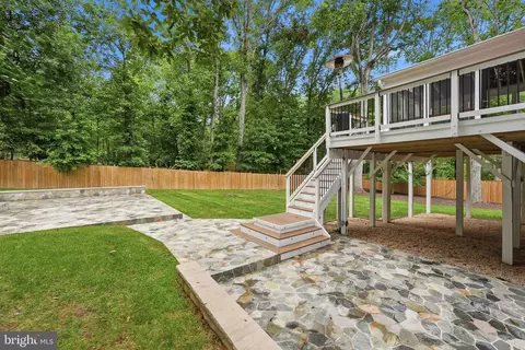 Exterior - 2604 Mountain Laurel Pl, Reston, VA 20191 photo 8 of 12