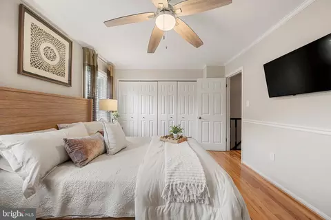 Bedroom - 6317 Buffie Ct, Burke, VA 22015 photo 4 of 5