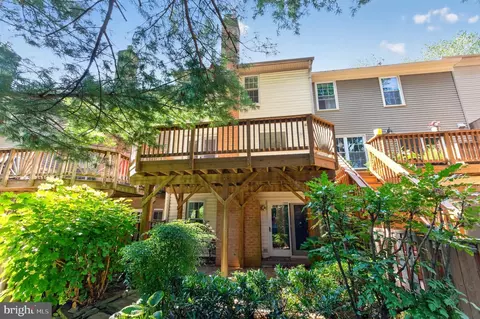 Exterior - 7023 Solomon Seal Ct, Springfield, VA 22152 photo 4 of 4
