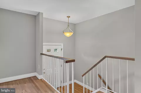 Entry Way - 7023 Solomon Seal Ct, Springfield, VA 22152 photo 1 of 1