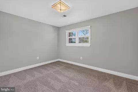 Other - 7023 Solomon Seal Ct, Springfield, VA 22152 photo 7 of 7