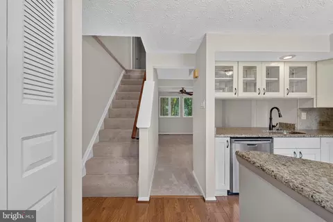 Entry Way - 6313 Sunset Ter, Springfield, VA 22153 photo 1 of 3