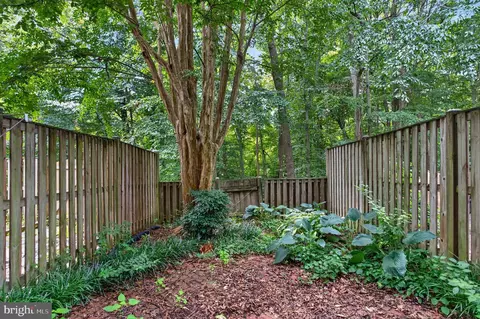 Exterior - 6313 Sunset Ter, Springfield, VA 22153 photo 3 of 5