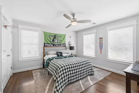 Bedroom - 6810 Broyhill St, Mclean, VA 22101 photo 4 of 9