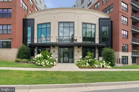 2960 Vaden Dr #2-413, Fairfax, VA 22031