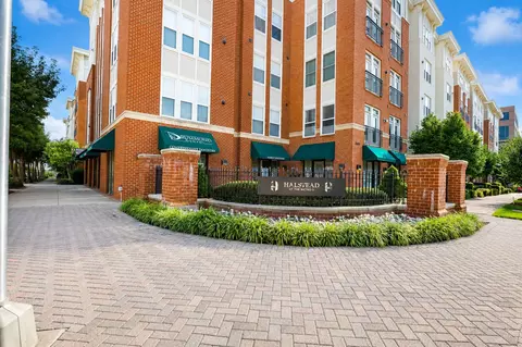 2665 Prosperity Ave #244, Fairfax, VA 22031