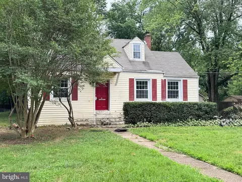 5213 Pole Rd, Alexandria, VA 22309
