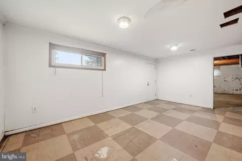 Other - 6426 Deepford St, Springfield, VA 22150 photo 3 of 10