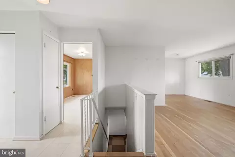 Entry Way - 6426 Deepford St, Springfield, VA 22150 photo 1 of 1