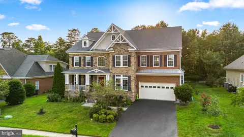 Exterior - 7532 Red Hill Dr, Springfield, VA 22153 photo 3 of 10