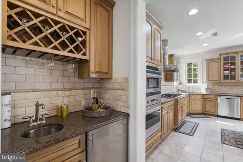 Kitchen - 7532 Red Hill Dr, Springfield, VA 22153 photo 1 of 10