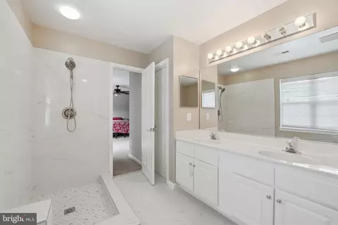Bath - 6355 Willowfield Way, Springfield, VA 22150 photo 1 of 3