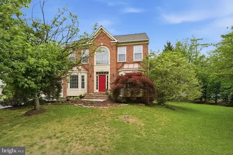 Exterior - 6355 Willowfield Way, Springfield, VA 22150 photo 3 of 9