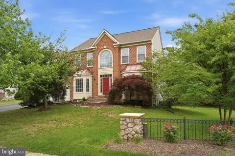 Exterior - 6355 Willowfield Way, Springfield, VA 22150 photo 2 of 9