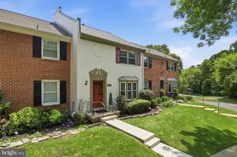 Exterior - 6013 Stoneygate Ct, Springfield, VA 22152 photo 7 of 8