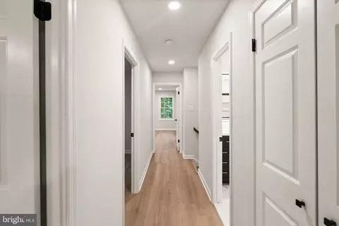 Entry Way - 6390 Phillip Ct, Springfield, VA 22152 photo 7 of 12