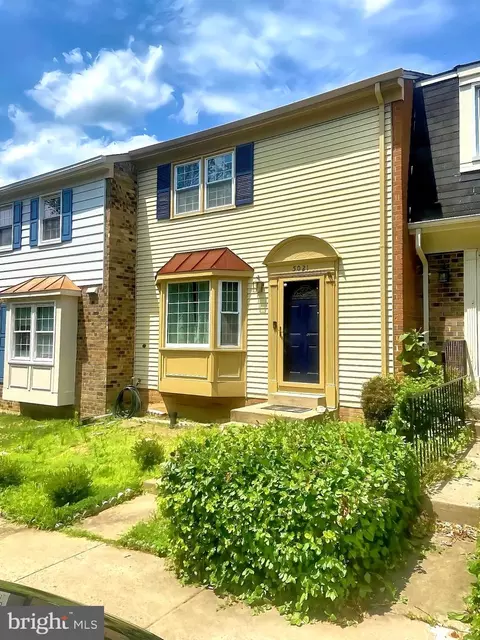 5021 Mcfarland, Fairfax, VA 22032