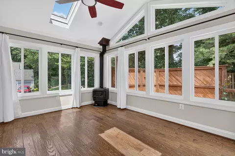 Other - 7801 Cherry Orchard Ct, Springfield, VA 22153 photo 4 of 8