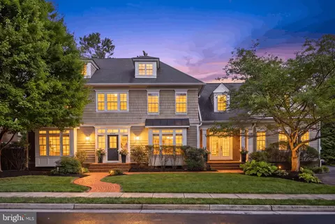 6799 Colby Crossing Way, Falls Church, VA 22046