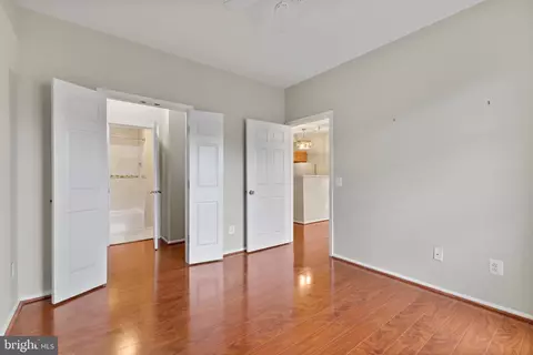 Bedroom - 1530 Spring Gate Dr #9312, Mclean, VA 22102 photo 4 of 4