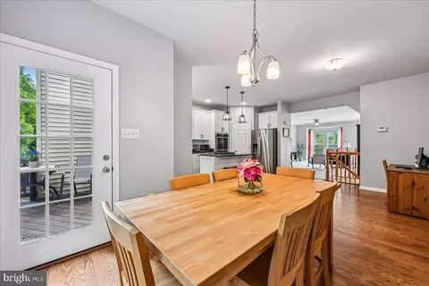Dining - 8429 Carmela Cir, Springfield, VA 22153 photo 4 of 5