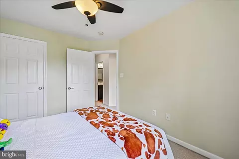 Bedroom - 8429 Carmela Cir, Springfield, VA 22153 photo 9 of 9