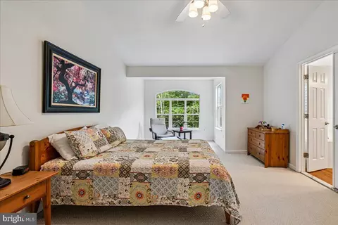 Bedroom - 8429 Carmela Cir, Springfield, VA 22153 photo 3 of 9