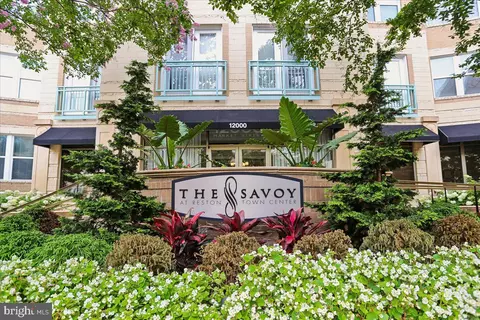 12000 Market St #382, Reston, VA 20190