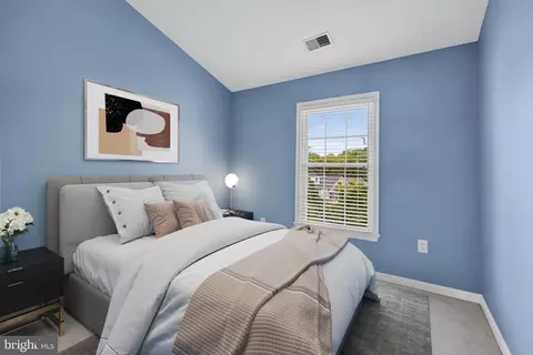 Bedroom - 8015 Readington Ct, Springfield, VA 22152 photo 3 of 3