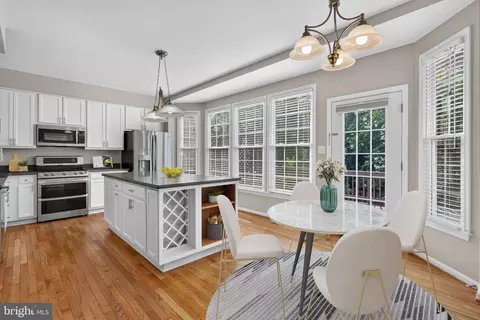 Kitchen - 8015 Readington Ct, Springfield, VA 22152 photo 2 of 5