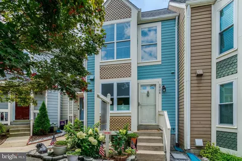 5804 Wescott Hills Way, Alexandria, VA 22315
