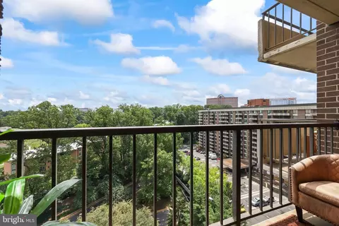 Exterior - 1800 Old Meadow Rd #1516, Mclean, VA 22102 photo 1 of 5
